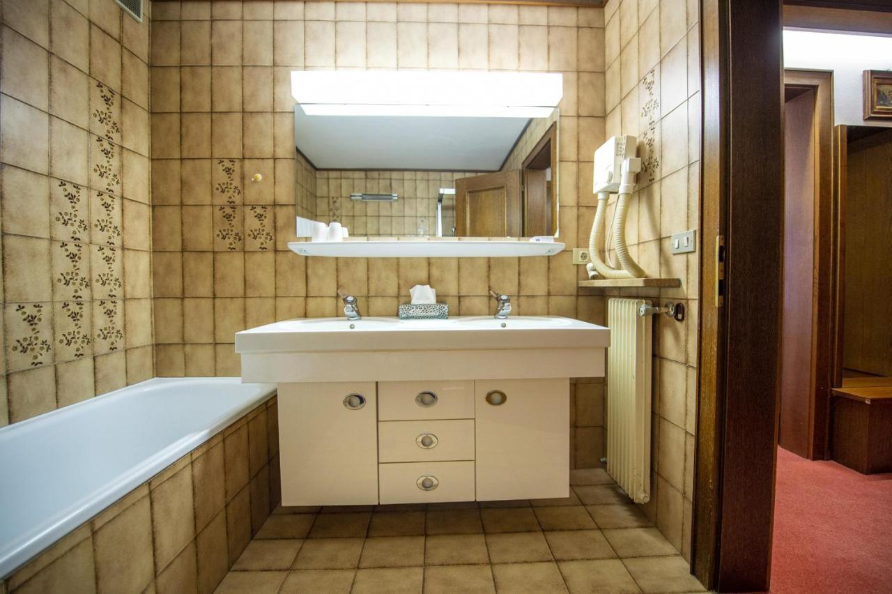 Apartments Meisules 奥蒂塞伊 外观 照片