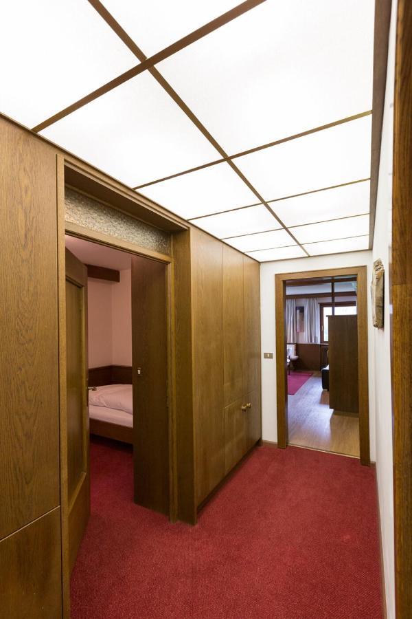Apartments Meisules 奥蒂塞伊 外观 照片